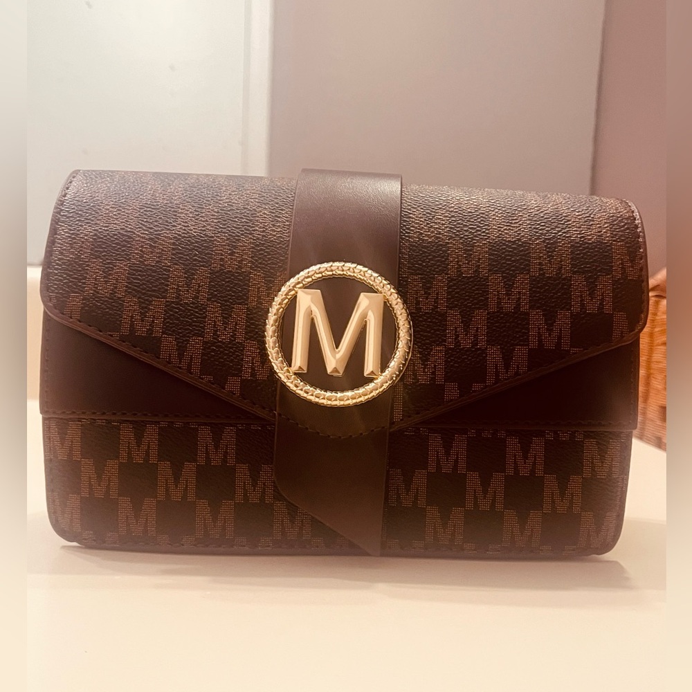 Crossbody bags for women elegant design